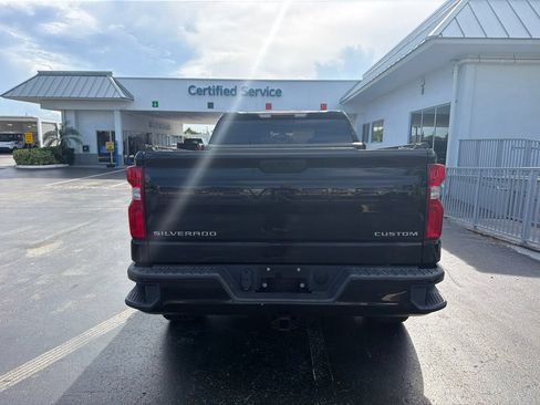 Used 2021 Chevrolet Silverado 1500 Custom RWD image 6