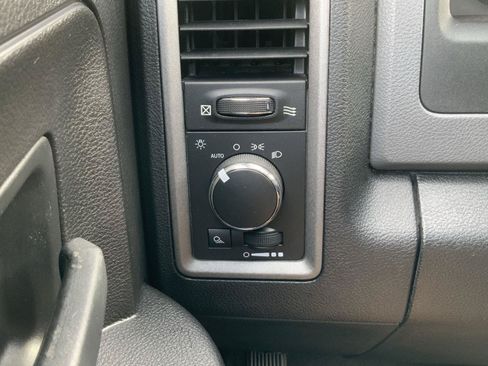 Used 2016 RAM 1500 Tradesman w/ Popular Equipment Group AWD/4WD image 26
