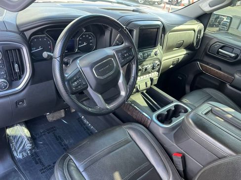 Used 2019 GMC Sierra 1500 Denali AWD/4WD image 16