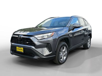 Used 2022 Toyota RAV4 XLE w/ Convenience Package