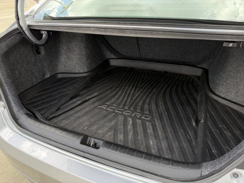 Used 2020 Honda Accord EX-L image 26