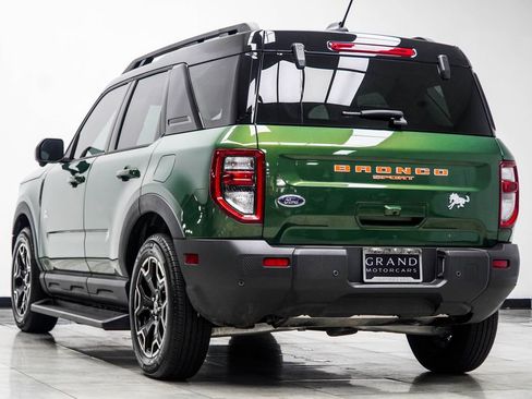 Used 2025 Ford Bronco Sport Outer Banks w/ Outer Banks Tech Package+ AWD/4WD image 11