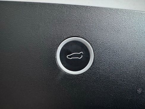 Used 2016 Tesla Model X 90D image 26