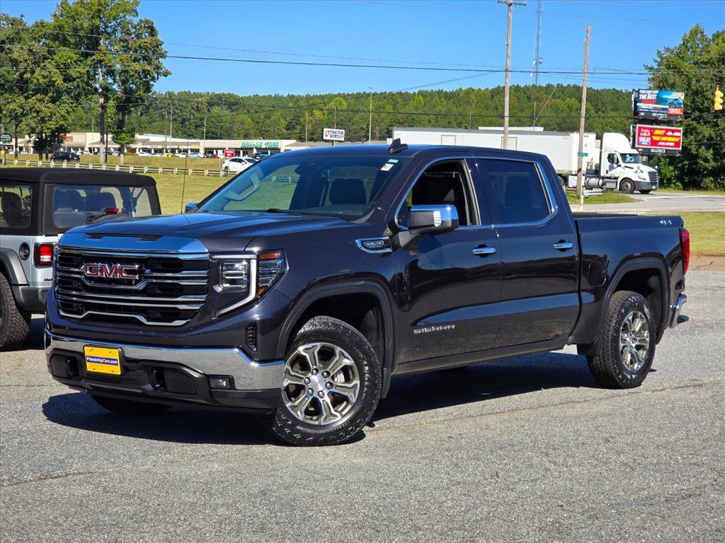 Used 2025 GMC Sierra 1500 SLT AWD/4WD image 1