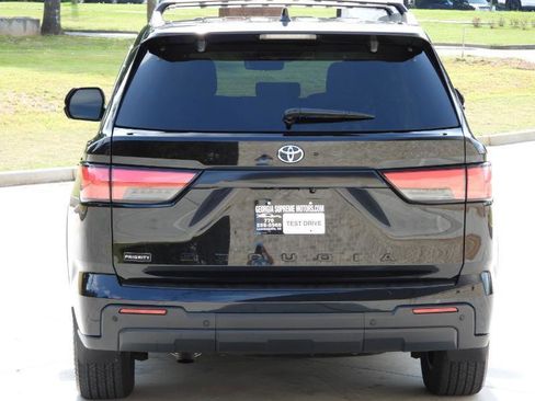 Used 2024 Toyota Sequoia SR5 w/ SR5 Premium Package AWD/4WD image 23