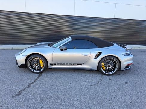 Used 2022 Porsche 911 Turbo S image 2