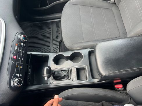 Used 2017 Kia Sorento AWD image 20