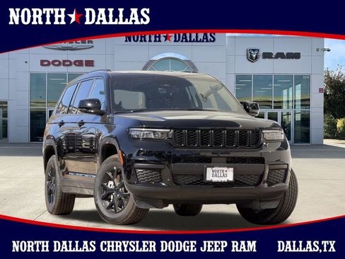New 2025 Jeep Grand Cherokee L Altitude RWD image 1