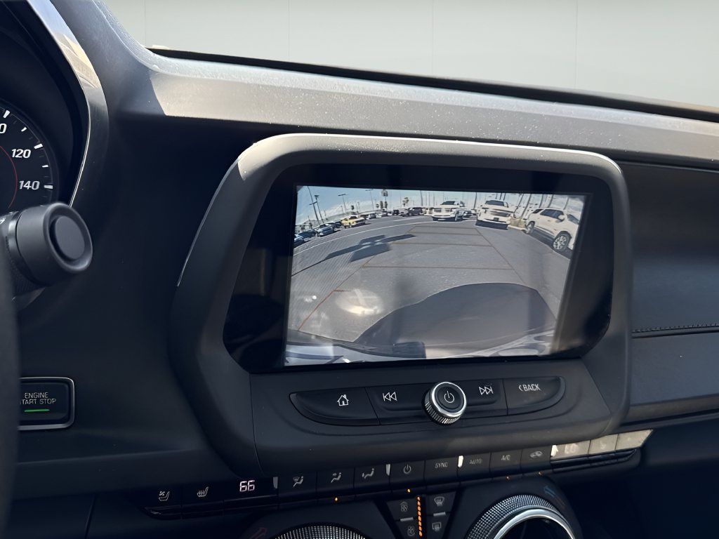 Used 2018 Chevrolet Camaro LT RWD image 16