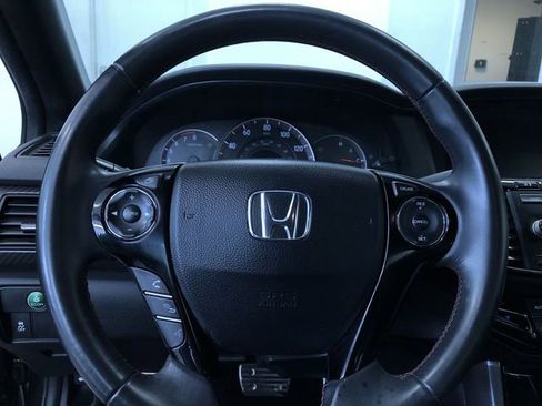 Used 2017 Honda Accord Sport Special Edition image 23