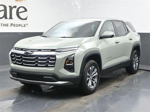 New 2026 Chevrolet Equinox LT w/ Convenience Package II image 12