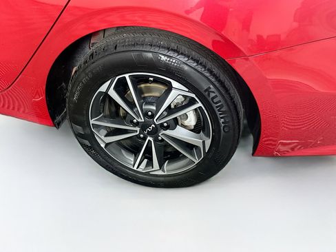 Used 2024 Kia Forte LXS image 11