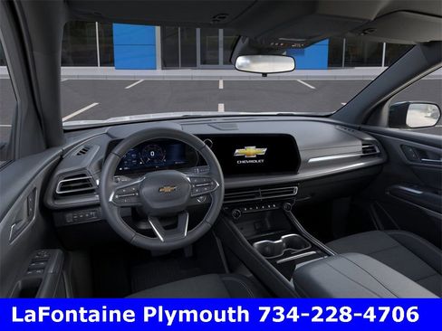 New 2025 Chevrolet Traverse LT w/ LPO, Floor Liner Package image 15