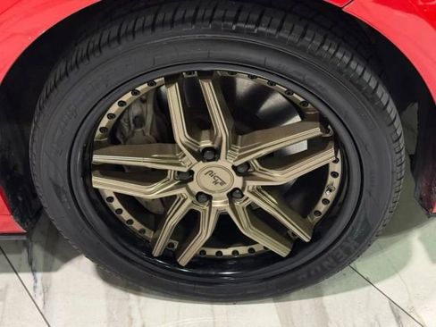 Used 2016 Ford Mustang GT Premium image 29