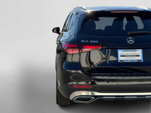 Certified 2025 Mercedes-Benz GLC 300 image 12