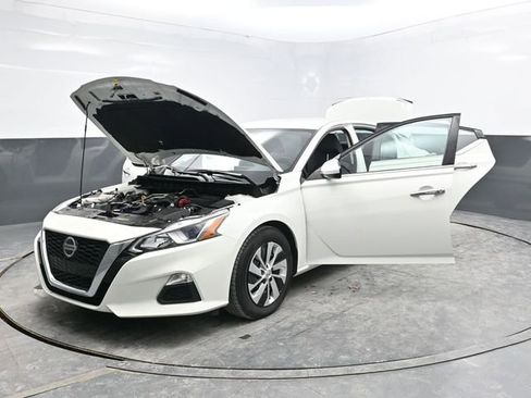 Used 2021 Nissan Altima 2.5 S image 39