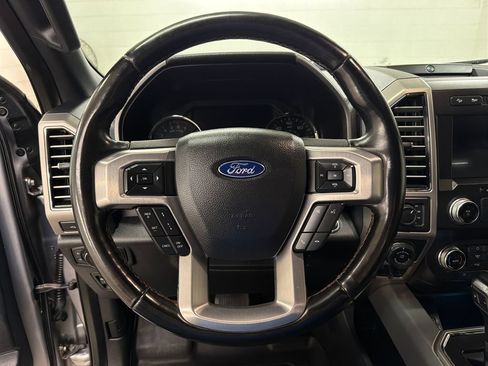 Used 2020 Ford F150 Platinum w/ Equipment Group 701A Luxury AWD/4WD image 18