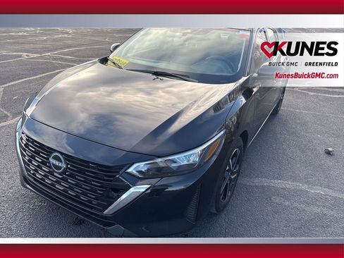 Used 2024 Nissan Sentra SV FWD image 12