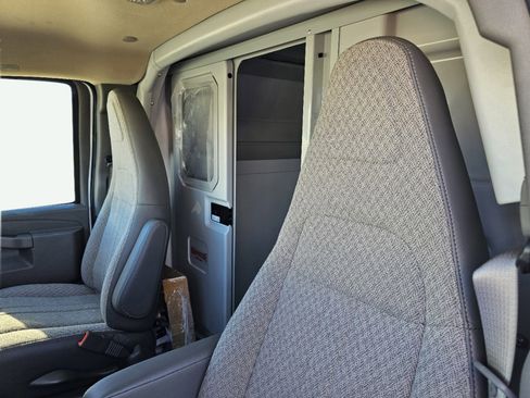 New 2024 Chevrolet Express 3500 w/ Power Convenience Package image 18