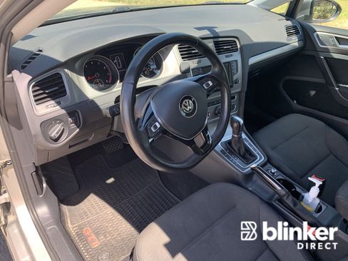 Used 2017 Volkswagen Golf S image 18
