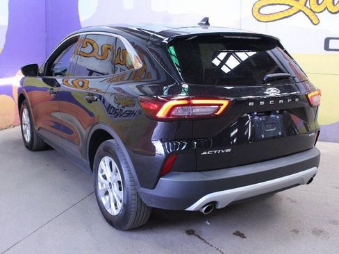 Used 2023 Ford Escape Active image 6