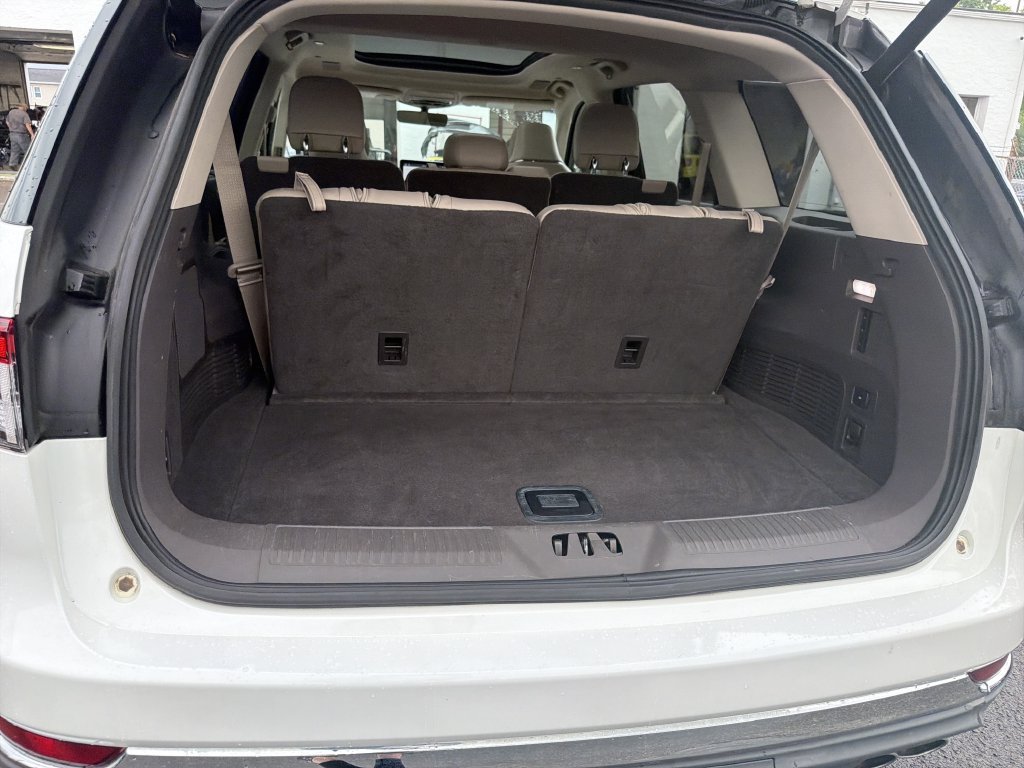 Used 2020 Lincoln Aviator Reserve w/ Equipment Group 202A AWD/4WD image 31