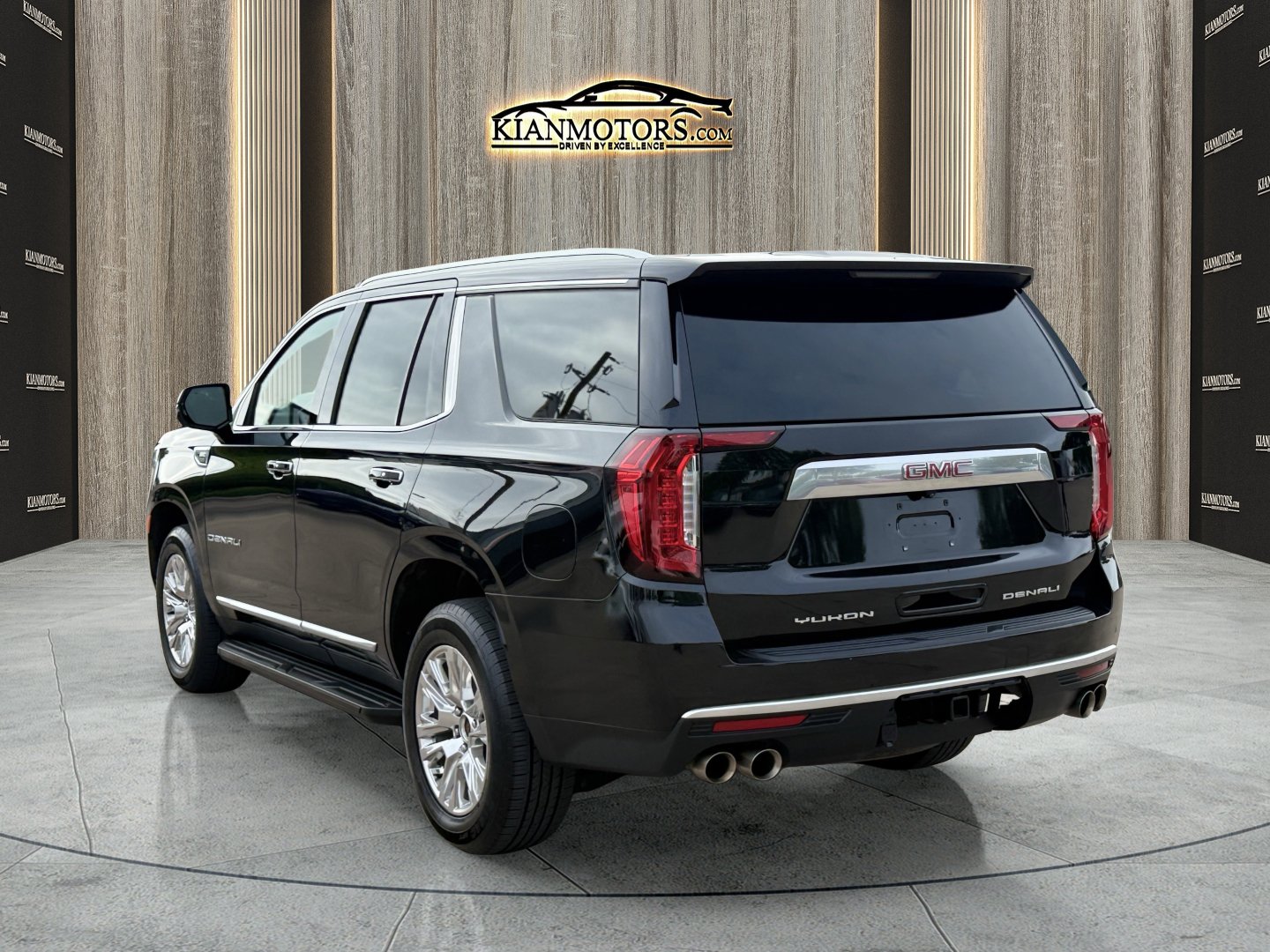 Used 2023 GMC Yukon Denali RWD image 5