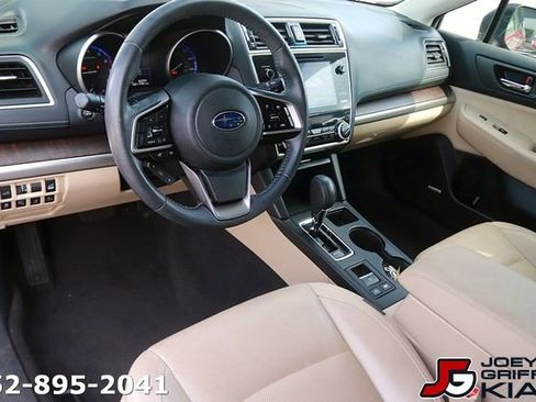 Used 2018 Subaru Outback 2.5i Limited AWD/4WD image 14