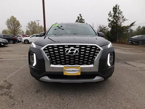 Used 2020 Hyundai Palisade SEL image 3