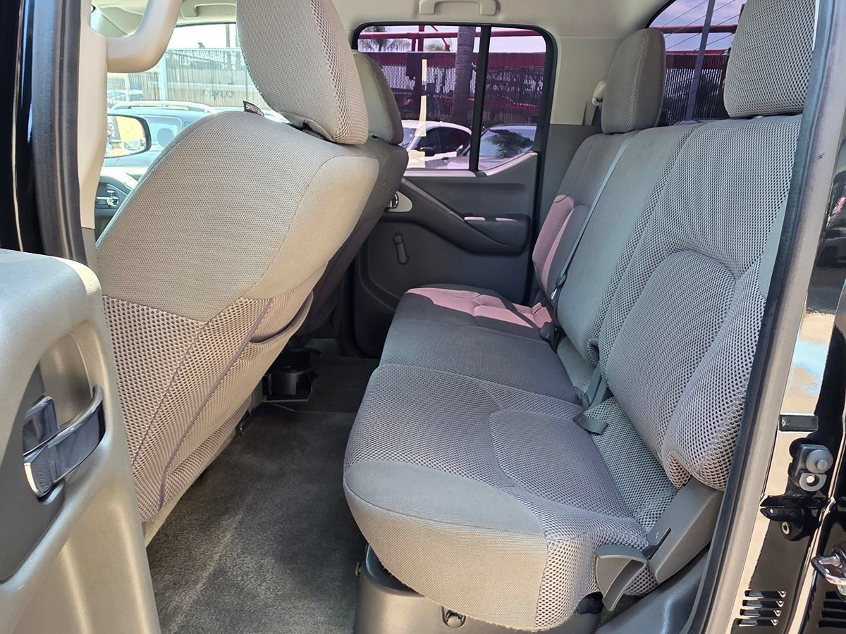 Used 2016 Nissan Frontier S RWD image 22