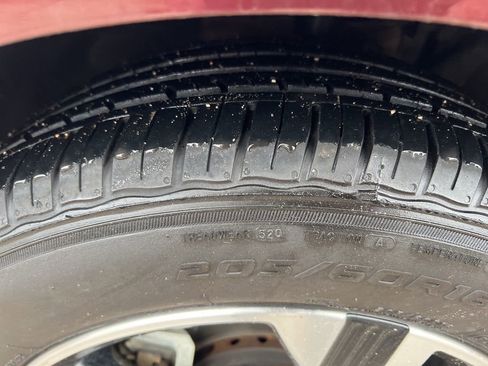 Certified 2024 Nissan Sentra SV image 42