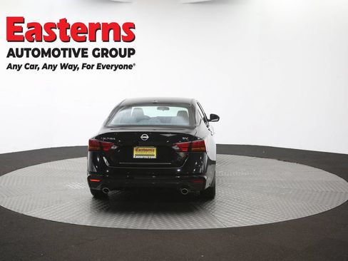 Used 2024 Nissan Altima 2.5 SV w/ SV Premium Package FWD image 39