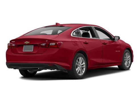 Used 2016 Chevrolet Malibu LT FWD image 2