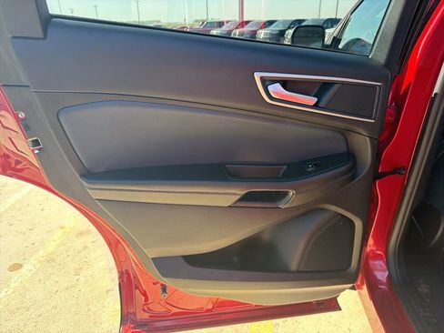 Used 2023 Ford Edge SEL w/ Sport Appearance Package AWD/4WD image 19
