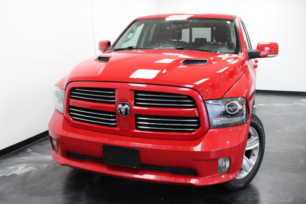 Used 2017 RAM 1500 Sport w/ Sport Premium Group AWD/4WD image 3