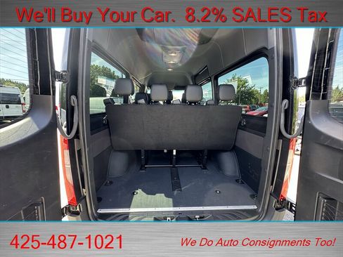 Used 2024 Mercedes-Benz Sprinter 2500 image 28