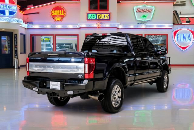 Used 2022 Ford F250 Platinum AWD/4WD image 3