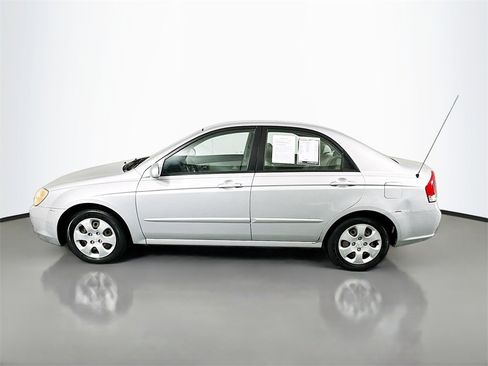 Used 2007 Kia Spectra EX image 4