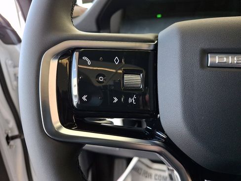 New 2026 Land Rover Discovery Sport Landmark image 16