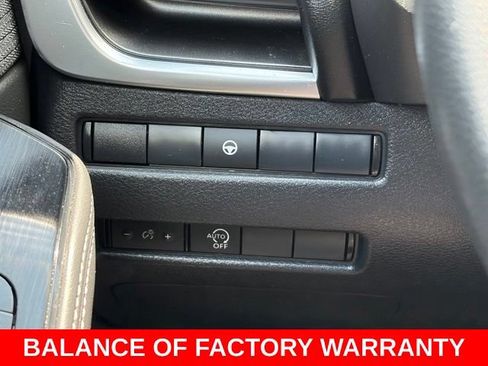Used 2023 Nissan Rogue SV FWD image 19