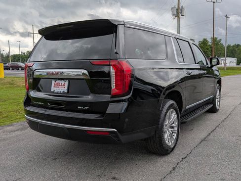 Used 2023 GMC Yukon XL SLT w/ SLT Luxury Package AWD/4WD image 7