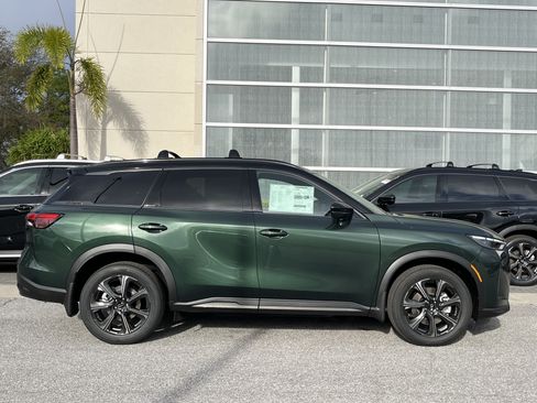 Certified 2026 INFINITI QX60 Autograph w/ Dark Cargo Package AWD/4WD image 7