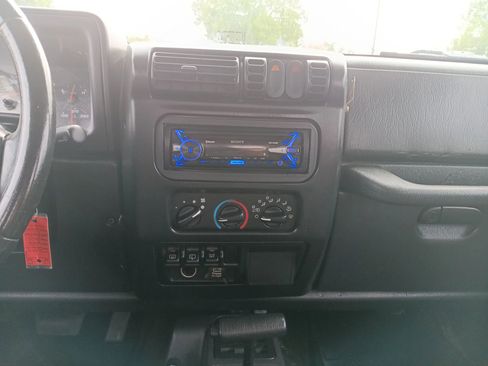 Used 2003 Jeep Wrangler Sport image 16