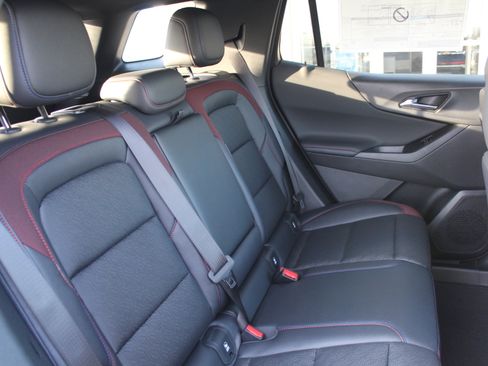 New 2026 Chevrolet Equinox RS image 16