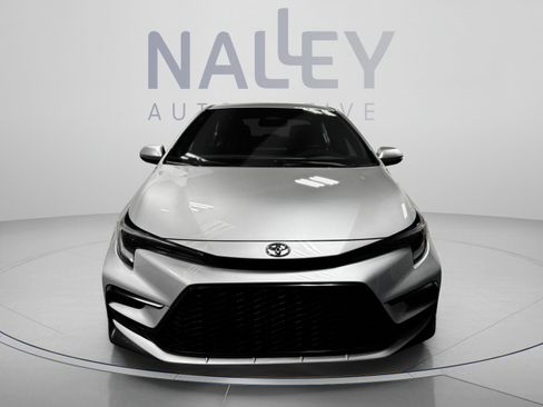 Used 2023 Toyota Corolla SE FWD image 8
