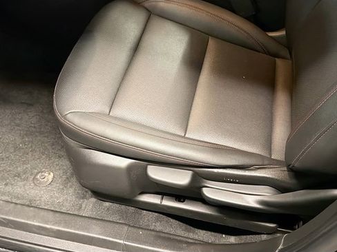 Used 2024 Chevrolet Trax RS w/ Driver Confidence Package image 18