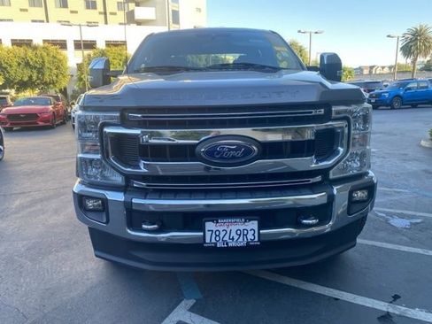 Used 2022 Ford F250 XLT w/ XLT Premium Package AWD/4WD image 7