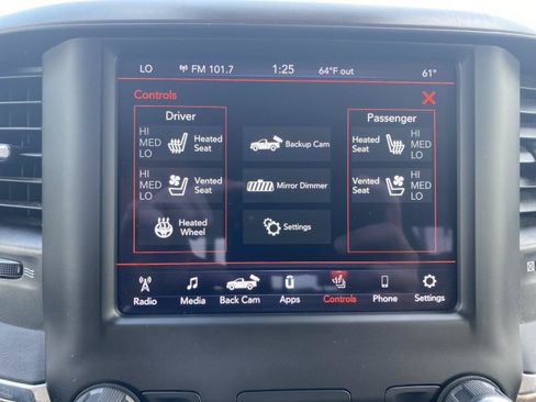Used 2021 RAM 1500 Laramie AWD/4WD image 21