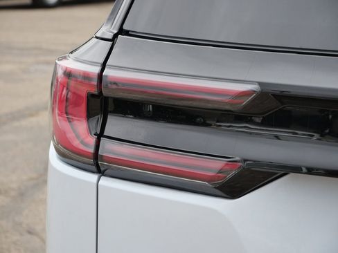 New 2026 GMC Acadia Elevation w/ Elevation Premium Package AWD/4WD image 11