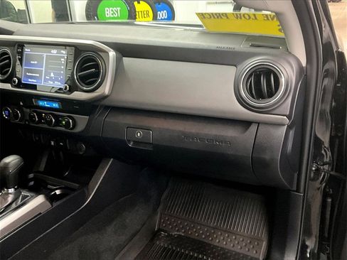 Used 2023 Toyota Tacoma SR5 image 13